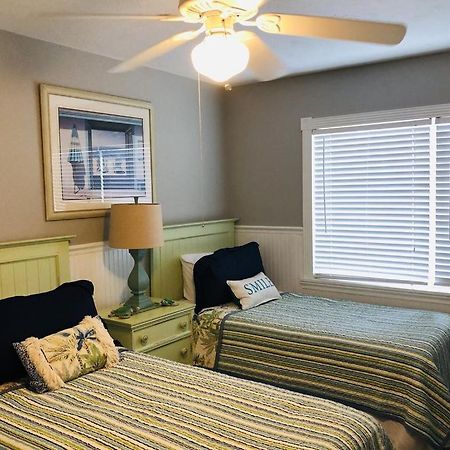 Amazing Beach Getaway Pool Condo By The Beach Bradenton Beach Exterior foto
