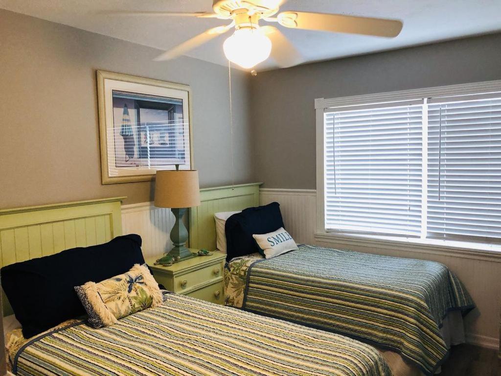 Amazing Beach Getaway Pool Condo By The Beach Bradenton Beach Exterior foto