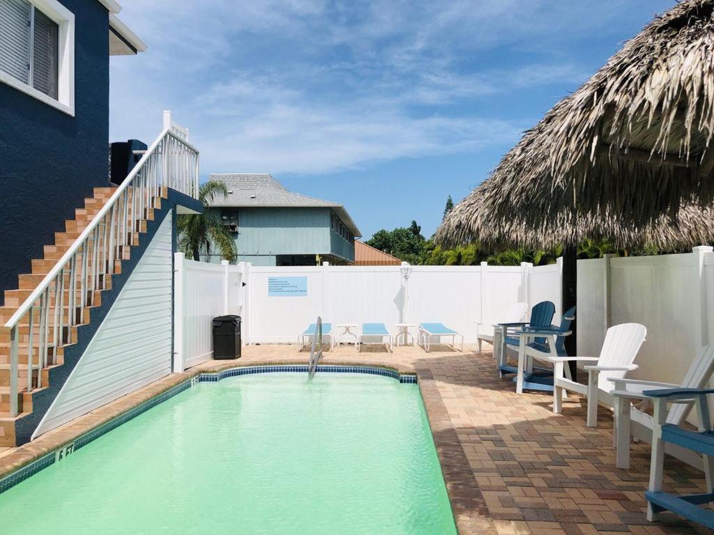 Amazing Beach Getaway Pool Condo By The Beach Bradenton Beach Exterior foto