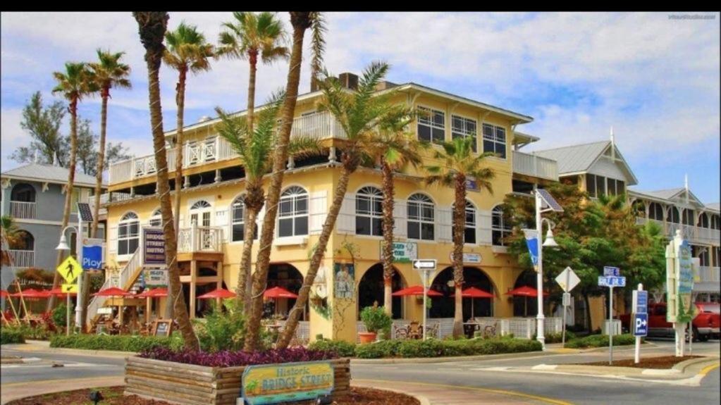 Amazing Beach Getaway Pool Condo By The Beach Bradenton Beach Exterior foto
